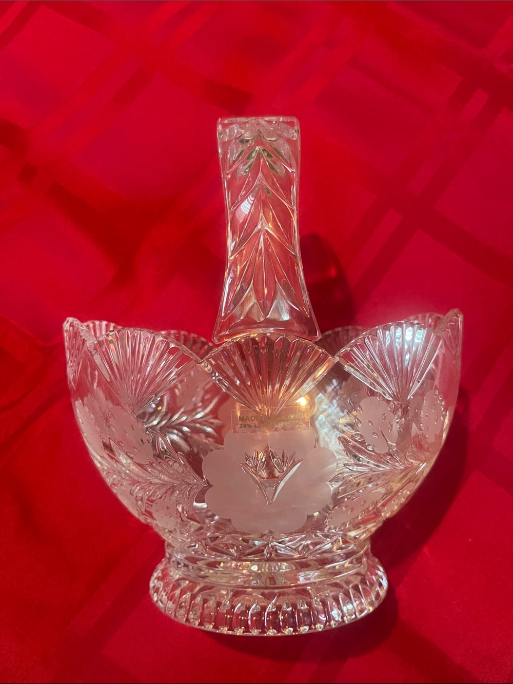 Cut Decorative Basket 24% Lead Crystal Serving Bowl with Handle.  Made in Poland